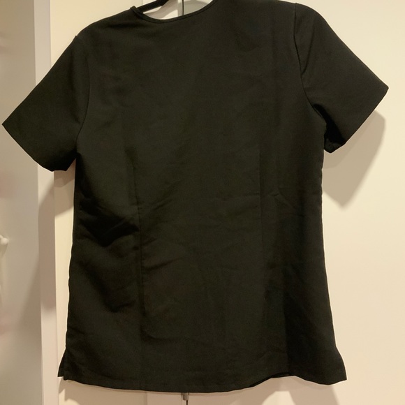 Figs Catarina-One- Pocket Scrub Top. Black Size S - Picture 2 of 3